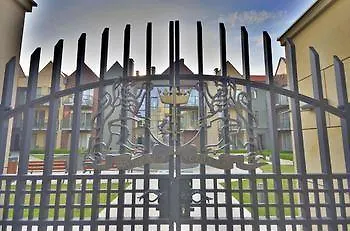 Irs Royal Apartments Apartamenty Irs Kwartal Kamienic Apartment *